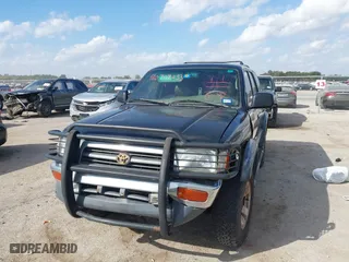 1998 Toyota 4Runner Limited with VIN JT3HN87R3W0192535, listed as a IAAI auction lot 40708233 with 269,154 mi miles. Bid and sale history available at carsss.com. Image 17.