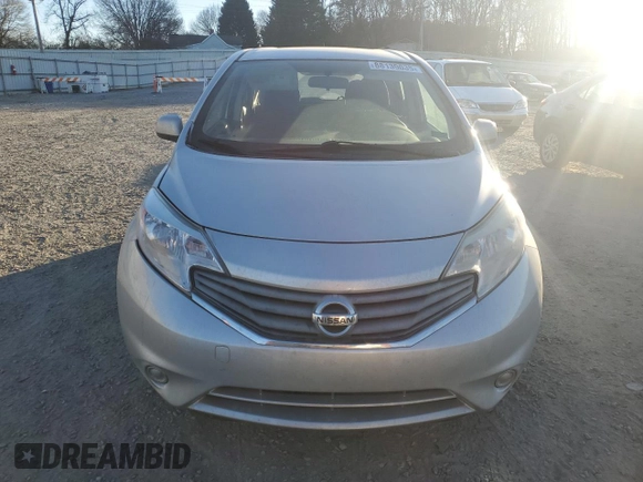 2014 Nissan Note S with VIN 3N1CE2CPXEL400146, listed as a Copart auction lot 88139035 with 138,227 mi miles and Salvage Title. Bid and sale history available at DreamBid. Image 5.