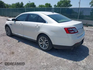 2015 Ford Taurus Limited with VIN 1FAHP2F88FG171835, listed as a IAAI auction lot 42370656 with 152,210 mi miles and . Bid and sale history available at DreamBid. Image 3.