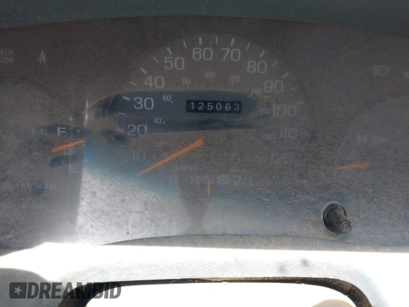 1996 Mercury Grand Marquis GS z VIN 2MELM74W3TX648820, wystawiony jako IAAI lot #42353201 z przebiegiem 125 063 mil mil oraz . Historia ofert i sprzedaży dostępna na DreamBid. Obrazek 7.