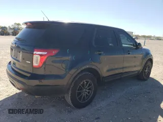 2014 Ford Utility Police Interceptor with VIN 1FM5K8AR4EGC13927, listed as a Copart auction lot 80695424 with 176,680 mi miles and Salvage Title. Bid and sale history available at carsss.com. Image 3.