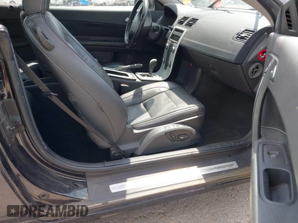 2013 Volvo C70 T5 с VIN YV1672MC6DJ140019, выставлен на аукционе IAAI как лот 42156461 с пробегом 72 669 миль миль и . История ставок и продаж доступна на DreamBid. Изображение 5.