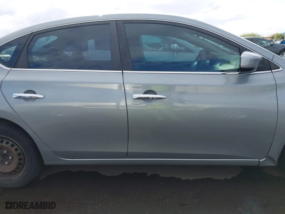 2014 Nissan Sentra S with VIN 3N1AB7AP8EY299871, listed as a IAAI auction lot 41925032 with 123,996 mi miles. Bid and sale history available at carsss.com. Image 14.