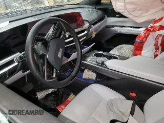2024 Cadillac LYRIQ Luxury z VIN 1GYKPRRL8RZ107046, wystawiony jako Copart lot #89175705 z przebiegiem Nie podano mil oraz Szkoda całkowita • Salvage title. Historia ofert i sprzedaży dostępna na DreamBid. Obrazek 7.