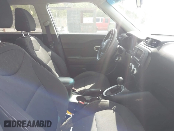 2017 Kia Soul with VIN KNDJN2A27H7454136, listed as a IAAI auction lot 41995542 with 105,645 mi miles. Bid and sale history available at carsss.com. Image 5.