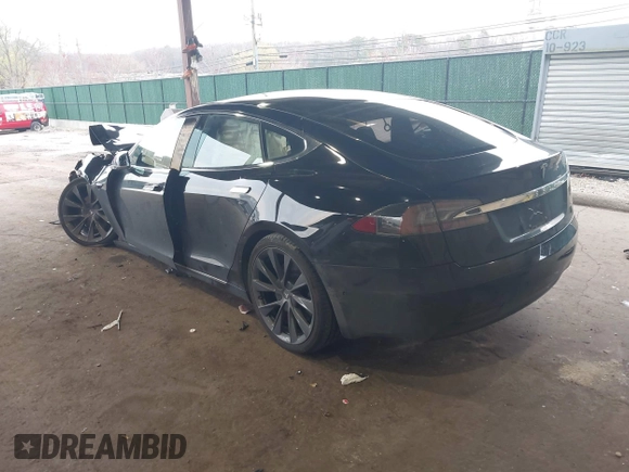2021 Tesla Model S Long Range Plus with VIN 5YJSA1E28MF425446, listed as a IAAI auction lot 42026147 with 46,464 mi miles and . Bid and sale history available at DreamBid. Image 3.