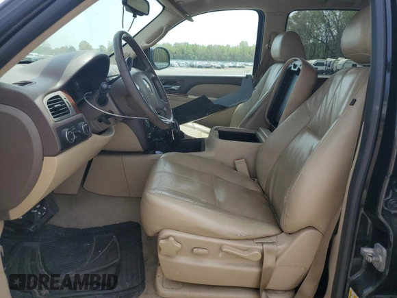 2012 Chevrolet Suburban LT with VIN 1GNSKJE77CR298049, listed as a Copart auction lot 61171865 with 247,737 mi miles and Salvage title. Bid and sale history available at DreamBid. Image 7.