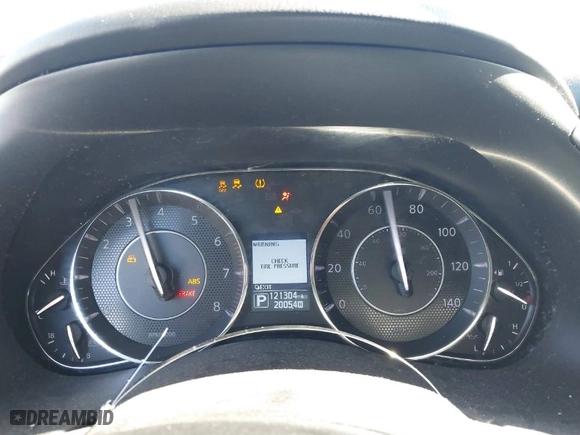 2019 Nissan Armada SL with VIN JN8AY2ND9KX009685, listed as a IAAI auction lot 40892639 with 121,304 mi miles. Bid and sale history available at carsss.com. Image 7.