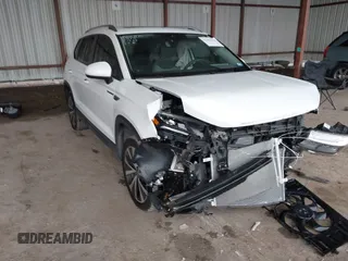 2024 Volkswagen Taos SE z VIN 3VVEX7B20RM002688, wystawiony jako IAAI lot #41601776 z przebiegiem 9 875 mil mil oraz . Historia ofert i sprzedaży dostępna na DreamBid. Obrazek 1.