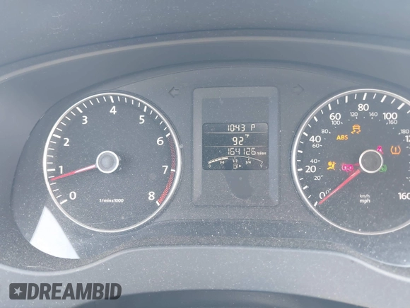 2013 Volkswagen Jetta SE with VIN 3VWDX7AJ3DM404990, listed as a IAAI auction lot 42584934 with 164,126 mi miles and . Bid and sale history available at DreamBid. Image 7.