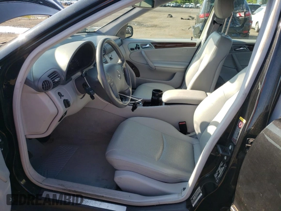 2003 Mercedes-Benz C 320 с VIN WDBRF64J13F309827, выставлен на аукционе Copart как лот 58842905 с пробегом 90 113 миль миль и Списание • Salvage title. История ставок и продаж доступна на DreamBid. Изображение 7.