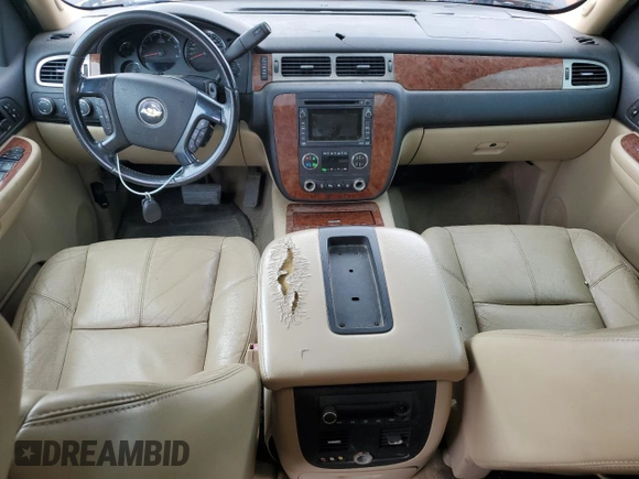 2007 Chevrolet Avalanche LT w/3LT with VIN 3GNFK12367G272731, listed as a Copart auction lot 63988024 with 189,473 mi miles and Salvage Title. Bid and sale history available at carsss.com. Image 8.