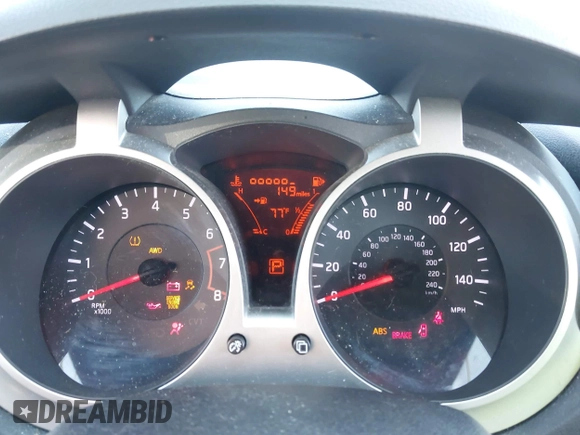 2013 Nissan Juke SV with VIN JN8AF5MV4DT207957, listed as a IAAI auction lot 41680885 with 1 mi miles. Bid and sale history available at carsss.com. Image 7.