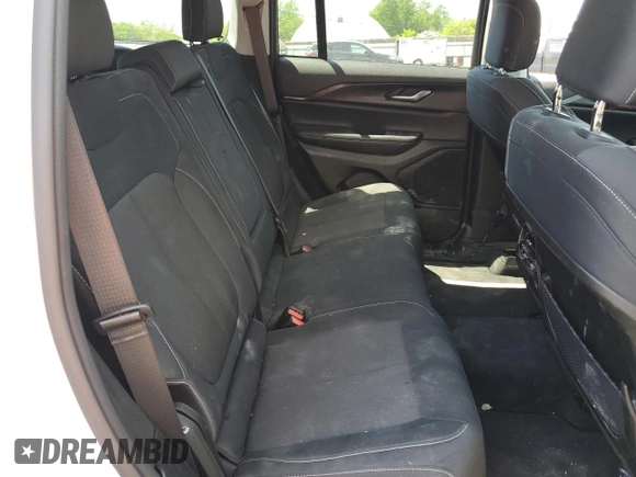 2023 Jeep Grand Cherokee Laredo с VIN 1C4RJHAG2PC645563, выставлен на аукционе Copart как лот 56483715 с пробегом 29 340 миль миль и Списание • Salvage title. История ставок и продаж доступна на DreamBid. Изображение 11.