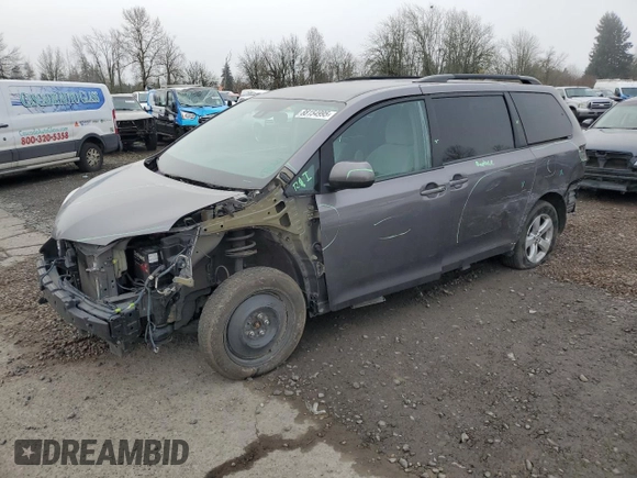 2019 Toyota Sienna LE Auto Access Seat with VIN 5TDKZ3DC1KS009648, listed as a Copart auction lot 88154995 with 68,417 mi miles and Salvage Title. Bid and sale history available at DreamBid. Image 1.