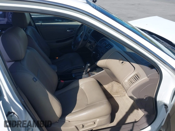 2001 Honda Accord EX z VIN 1HGCG16501A074615, wystawiony jako IAAI lot #42297708 z przebiegiem 187 936 mil mil oraz . Historia ofert i sprzedaży dostępna na DreamBid. Obrazek 5.