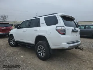 2024 Toyota 4Runner TRD Off Road with VIN JTERU5JR6R6221761, listed as a Copart auction lot 42538315 with 19,986 mi miles and Salvage Title. Bid and sale history available at carsss.com. Image 2.