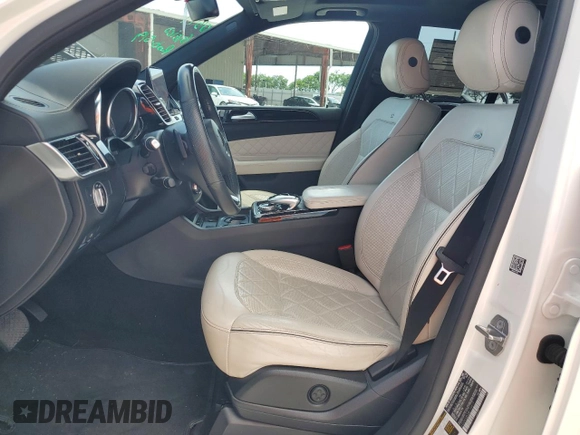 2018 Mercedes-Benz GLE 350 z VIN 4JGDA5JB3JB174917, wystawiony jako Copart lot #58404865 z przebiegiem 42 337 mil mil oraz Szkoda całkowita • Salvage title. Historia ofert i sprzedaży dostępna na DreamBid. Obrazek 7.