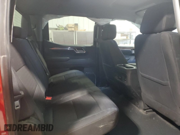 2024 Chevrolet Silverado 1500 RST with VIN 1GCUDEED5RZ230463, listed as a Copart auction lot 86950434 with 19,739 mi miles and Salvage Title. Bid and sale history available at carsss.com. Image 10.