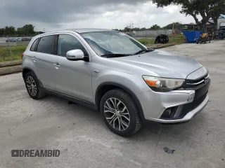 2018 Mitsubishi Outlander SE z VIN JA4AP3AW4JU019580, wystawiony jako Copart lot #66179125 z przebiegiem 81 508 mil mil oraz Szkoda całkowita • Salvage title. Historia ofert i sprzedaży dostępna na DreamBid. Obrazek 4.