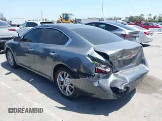 2014 Nissan Maxima S z VIN 1N4AA5AP8EC484229, wystawiony jako IAAI lot #42348184 z przebiegiem 150 681 mil mil oraz . Historia ofert i sprzedaży dostępna na DreamBid. Obrazek 3.