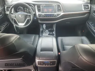 2016 Toyota Highlander Limited with VIN 5TDDCRFH8GS017730, listed as a Copart auction lot 55986315 with 71,593 mi miles and Clean title. Bid and sale history available at DreamBid. Image 8.