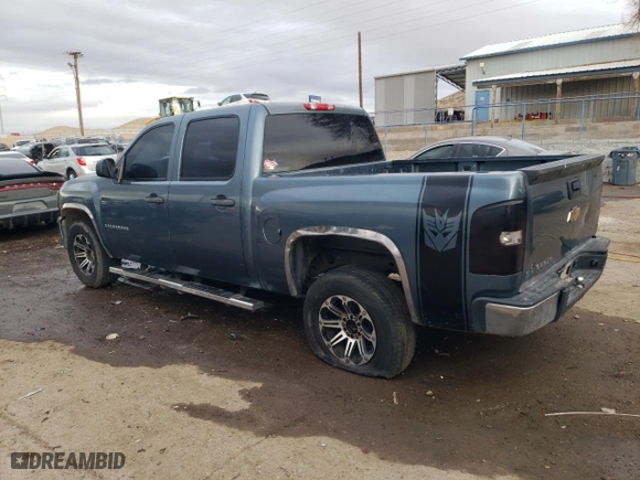 2007 Chevrolet Silverado 1500 LT w/1LT with VIN 2GCEC13C071624906, listed as a Copart auction lot 82211024 with 0 mi miles and Salvage Title. Bid and sale history available at carsss.com. Image 2.