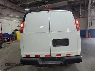 2015 Chevrolet Express Cargo with VIN 1GCWGFCF9F1167047, listed as a IAAI auction lot 42666478 with 169,647 mi miles and . Bid and sale history available at DreamBid. Image 3.