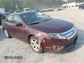 2012 Ford Fusion SE z VIN 3FAHP0HA5CR312983, wystawiony jako IAAI lot #42399940 z przebiegiem 230 311 mil mil oraz . Historia ofert i sprzedaży dostępna na DreamBid. Obrazek 1.