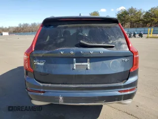 2022 Volvo XC90 Momentum with VIN YV4102PK4N1852700, listed as a Copart auction lot 45667975 with 24,474 mi miles and Salvage Title. Bid and sale history available at carsss.com. Image 6.
