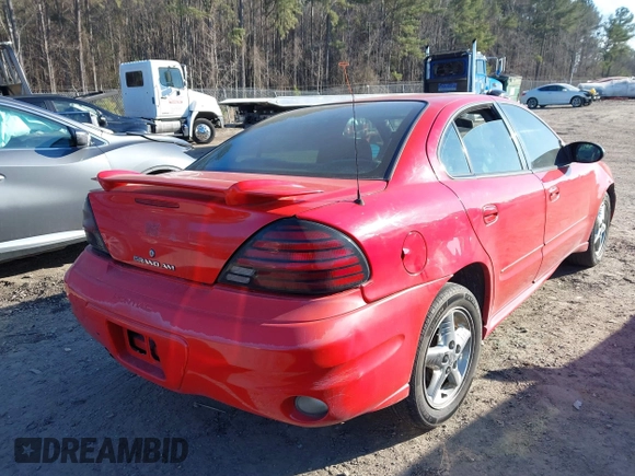 2004 Pontiac Grand Am SE1 with VIN 1G2NF52E84C102696, listed as a IAAI auction lot 41363904 with 217,905 mi miles. Bid and sale history available at carsss.com. Image 4.