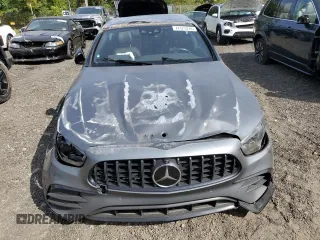 2022 Mercedes-Benz E 53 AMG with VIN W1KZF6BBXNB008261, listed as a Copart auction lot 72121074 with 27,864 mi miles and Salvage Title. Bid and sale history available at DreamBid. Image 5.