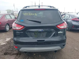 2013 Ford Escape SE with VIN 1FMCU0GX6DUC98598, listed as a IAAI auction lot 42133641 with 174,111 mi miles and . Bid and sale history available at DreamBid. Image 16.
