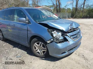 2007 Honda Odyssey EX-L with VIN 5FNRL38777B031517, listed as a IAAI auction lot 41850635 with 287,941 mi miles. Bid and sale history available at carsss.com. Image 6.