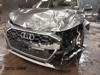 2022 Audi Q5 S line Premium with VIN WA1GAAFY8N2081365, listed as a IAAI auction lot 41630360 with 21,134 mi miles and . Bid and sale history available at DreamBid. Image 6.