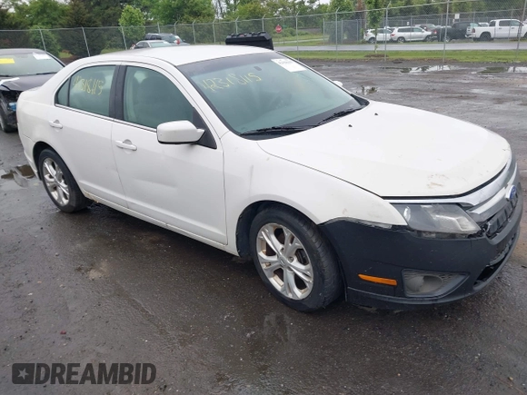 2012 Ford Fusion SE z VIN 3FAHP0HA4CR261668, wystawiony jako IAAI lot #42318115 z przebiegiem 81 923 mil mil oraz . Historia ofert i sprzedaży dostępna na DreamBid. Obrazek 1.
