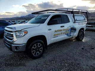 2017 Toyota Tundra SR z VIN 5TFUW5F11HX612983, wystawiony jako Copart lot #86830594 z przebiegiem 200 757 mil mil oraz Szkoda całkowita • Salvage title. Historia ofert i sprzedaży dostępna na DreamBid. Obrazek 1.