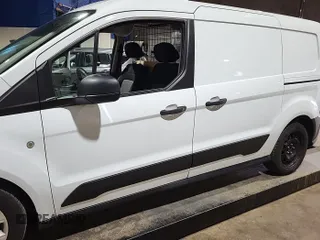 2021 Ford Transit Connect XL with VIN NM0LS7E20M1501929, listed as a IAAI auction lot 42360552 with 109,354 mi miles and . Bid and sale history available at DreamBid. Image 1.