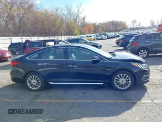 2015 Hyundai Sonata Limited with VIN 5NPE34AF4FH082978, listed as a IAAI auction lot 40717431 with 84,870 mi miles and . Bid and sale history available at carsss.com. Image 13.