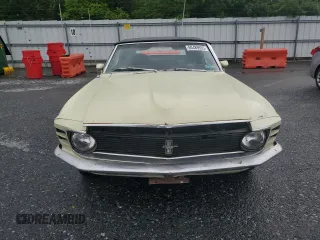 1970 Ford Mustang z VIN 0F03F162390, wystawiony jako Copart lot #60489935 z przebiegiem 99 932 mil mil oraz Czysty tytuł • Clean title. Historia ofert i sprzedaży dostępna na DreamBid. Obrazek 5.