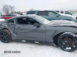 2022 Ford Mustang EcoBoost with VIN 1FA6P8TH5N5107387, listed as a IAAI auction lot 41271109 with 32,816 mi miles. Bid and sale history available at carsss.com. Image 13.