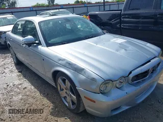 2008 Jaguar XJ Vanden Plas with VIN SAJWA82B28SH28394, listed as a IAAI auction lot 42115179 with 97,846 mi miles and . Bid and sale history available at DreamBid. Image 1.