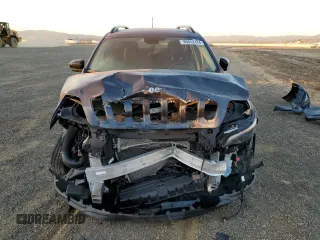 2022 Jeep Cherokee Latitude Lux with VIN 1C4PJMMN1ND535833, listed as a Copart auction lot 80052434 with 19,625 mi miles and Salvage title. Bid and sale history available at DreamBid. Image 5.