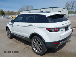 2015 Land Rover Range Rover Evoque Prestige z VIN SALVV2BG4FH076675, wystawiony jako IAAI lot #42138353 z przebiegiem 99 751 mil mil oraz . Historia ofert i sprzedaży dostępna na DreamBid. Obrazek 3.