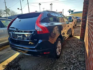 2016 Volvo XC60 T5 Drive-E Premier with VIN YV440MDK8G2853679, listed as a Copart auction lot 86517944 with 162,573 mi miles and Clean Title. Bid and sale history available at carsss.com. Image 4.