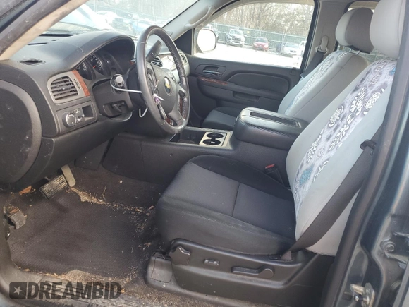 2010 Chevrolet Avalanche with VIN 3GNNCEE04AG258464, listed as a Copart auction lot 44190725 with 74,273 mi miles and Salvage Title. Bid and sale history available at DreamBid. Image 7.