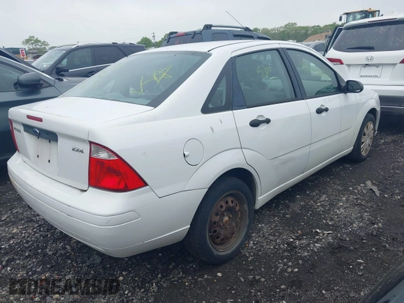 2005 Ford Focus S с VIN 1FAFP34N55W206048, выставлен на аукционе IAAI как лот 42293744 с пробегом Не указан миль и . История ставок и продаж доступна на DreamBid. Изображение 4.