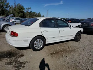 2003 Hyundai Sonata with VIN KMHWF25S53A762233, listed as a Copart auction lot 86619784 with 141,790 mi miles and Salvage Title. Bid and sale history available at carsss.com. Image 3.