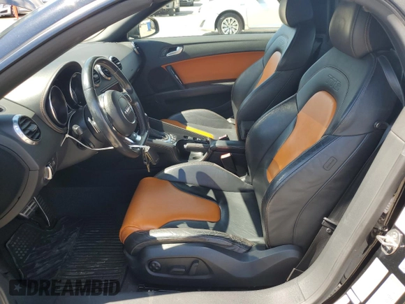 2014 Audi TTS 2.0T z VIN TRUS1AFK9E1002129, wystawiony jako Copart lot #72556454 z przebiegiem 52 222 mil mil oraz Czysty tytuł • Clean title. Historia ofert i sprzedaży dostępna na DreamBid. Obrazek 7.