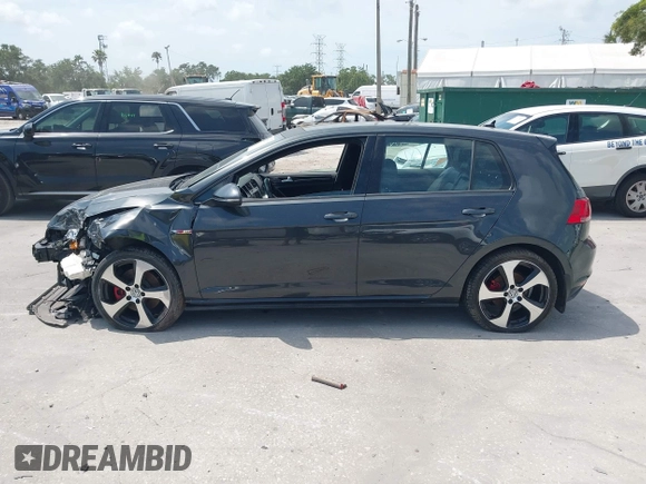 2015 Volkswagen GTI SE with VIN 3VW4T7AU3FM029403, listed as a IAAI auction lot 42226713 with 94,501 mi miles and . Bid and sale history available at DreamBid. Image 14.